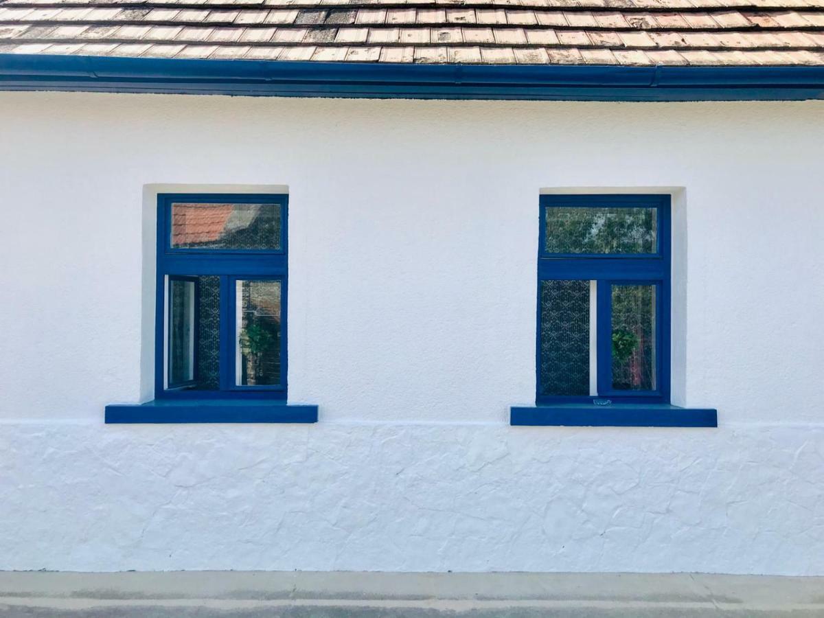 Little Greece Apartment